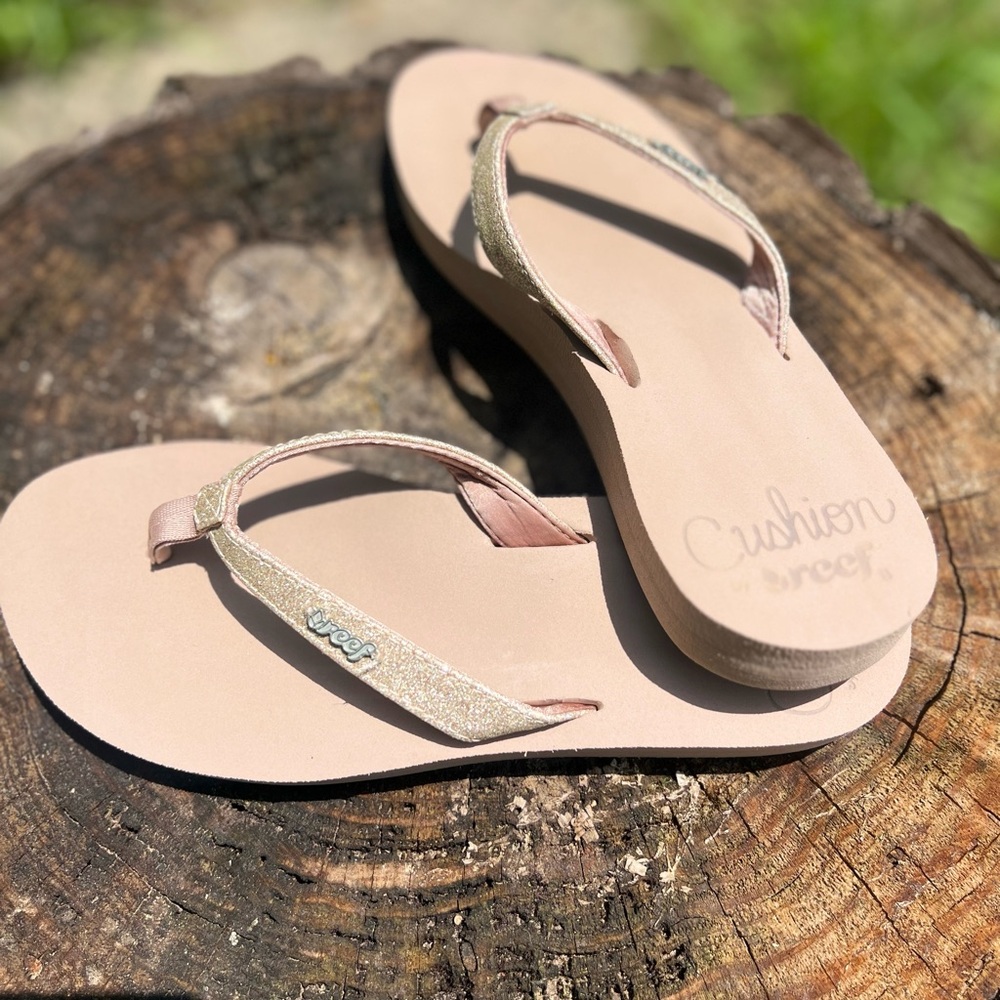 Reef Cushion Soft Gold/Tan sparkle Flip Flops